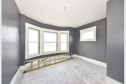 3925 W North Ave, Milwaukee, WI 53208 - Photo 13