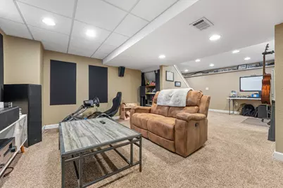 W181N8284  Destiny Dr, Menomonee Falls, WI 53051 - Photo 37