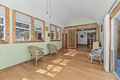 4230 S Packard Ave, Saint Francis, WI 53235 - Photo 27