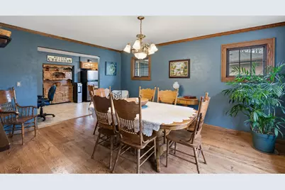 N166W20832  Parkway Dr, Jackson, WI 53037 - Photo 33