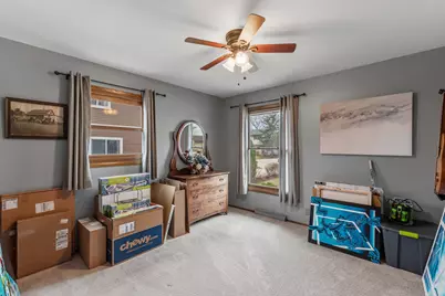 N166W20832  Parkway Dr, Jackson, WI 53037 - Photo 17