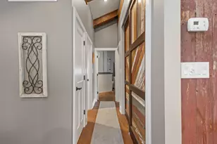 890 Windsor Dr, Fontana, WI 53125 - Photo 19