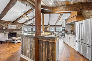 890 Windsor Dr, Fontana, WI 53125 - Photo 1