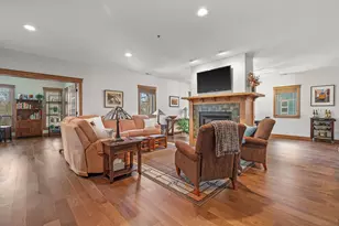 415 S Wells St, Lake Geneva, WI 53147 - Photo 5