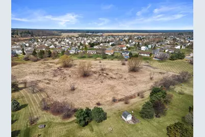 504  Fairview Cir, Racine, WI 53185 - Photo 49