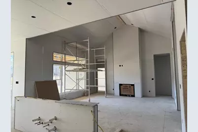 N51W18847  Quietwood Dr, Menomonee Falls, WI 53051 - Photo 3