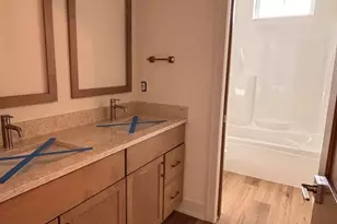 N51W18847 Quietwood Dr, Menomonee Falls, WI 53051 - Photo 21