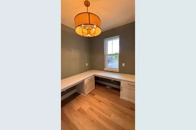 N51W18847  Quietwood Dr, Menomonee Falls, WI 53051 - Photo 11