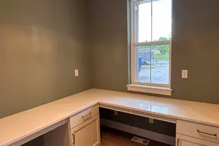 N51W18847 Quietwood Dr, Menomonee Falls, WI 53051 - Photo 11