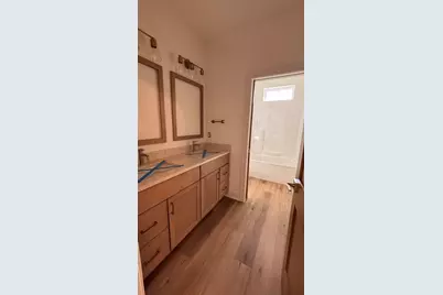 N51W18847  Quietwood Dr, Menomonee Falls, WI 53051 - Photo 21