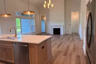 N51W18847 Quietwood Dr, Menomonee Falls, WI 53051 - Photo 9