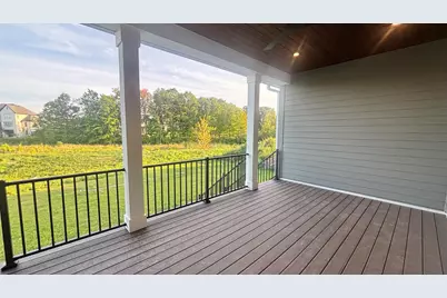 N51W18847  Quietwood Dr, Menomonee Falls, WI 53051 - Photo 3