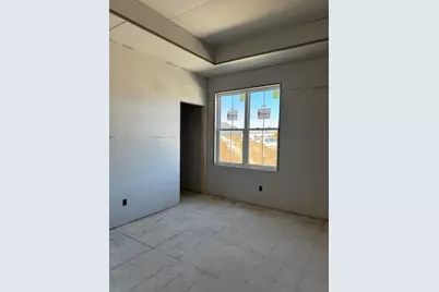 N51W18847  Quietwood Dr, Menomonee Falls, WI 53051 - Photo 5