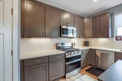 1390  Foxwood Pass, Oconomowoc, WI 53066 - Photo 13