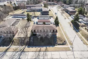 2017 Green Tree Rd, West Bend, WI 53090 - Photo 13