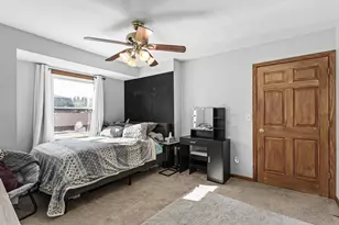 2017 Green Tree Rd, West Bend, WI 53090 - Photo 27