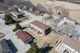 2017 Green Tree Rd, West Bend, WI 53090 - Photo 9