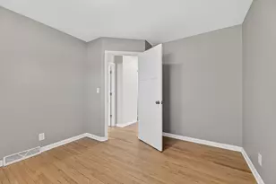 11817 W North Ave, Wauwatosa, WI 53226 - Photo 23