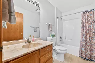 804 Fieldstone Way, Watertown, WI 53094 - Photo 25