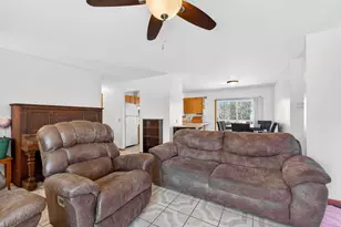 804 Fieldstone Way, Watertown, WI 53094 - Photo 7