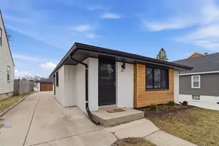 1215 S 91st St, West Allis, WI 53214 - Photo 41