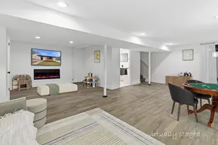 1215 S 91st St, West Allis, WI 53214 - Photo 29