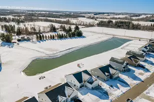 W218N16074 Tiger Lily Dr, Jackson, WI 53037 - Photo 41