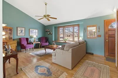 900 E Elm Rd, Oak Creek, WI 53154 - Photo 5