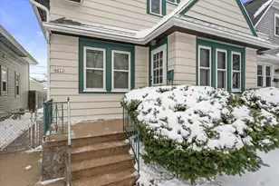 6611 W Moltke Ave, Milwaukee, WI 53210 - Photo 33