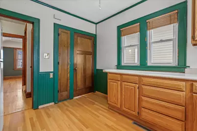 6611 W Moltke Ave, Milwaukee, WI 53210 - Photo 15