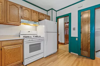 6611 W Moltke Ave, Milwaukee, WI 53210 - Photo 13