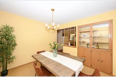 5316  Robin Dr, Greendale, WI 53129 - Photo 5