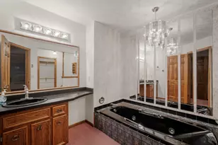 1324 Rhynie Ct, West Bend, WI 53095 - Photo 27