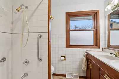 2719  Henry St, Sheboygan, WI 53081 - Photo 19