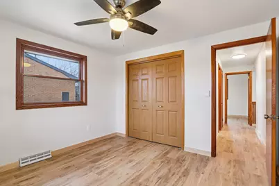 2719  Henry St, Sheboygan, WI 53081 - Photo 23