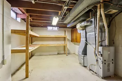 2719  Henry St, Sheboygan, WI 53081 - Photo 35