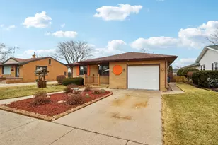 2719 Henry St, Sheboygan, WI 53081 - Photo 5