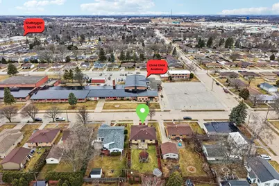 2719  Henry St, Sheboygan, WI 53081 - Photo 3