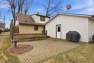 1402 N 21st St, Manitowoc, WI 54220 - Photo 7