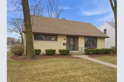 1402 N 21st St, Manitowoc, WI 54220 - Photo 1