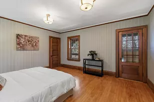 6789 N Elm Tree Rd, Glendale, WI 53217 - Photo 11