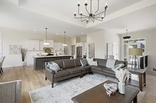 N51W18906 Quietwood Dr, Menomonee Falls, WI 53046 - Photo 5