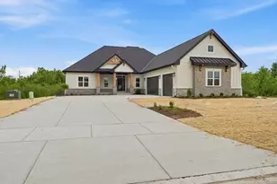 N51W18906 Quietwood Dr, Menomonee Falls, WI 53046 - Photo 1