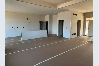 N51W18906  Quietwood Dr, Menomonee Falls, WI 53046 - Photo 5