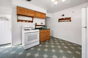 3763 S 51st St, Milwaukee, WI 53220 - Photo 13