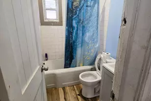 2335 S 7th St, Milwaukee, WI 53215 - Photo 7