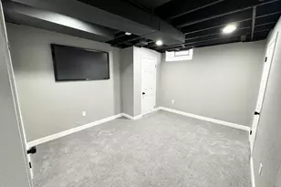 5931 N 42nd St, Milwaukee, WI 53209 - Photo 15