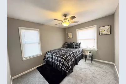 5931 N 42nd St, Milwaukee, WI 53209 - Photo 9