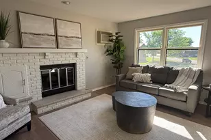 975 Manor Dr, Neenah, WI 54956 - Photo 23
