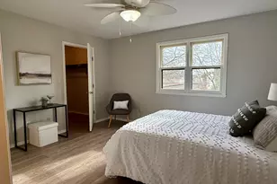 975 Manor Dr, Neenah, WI 54956 - Photo 15